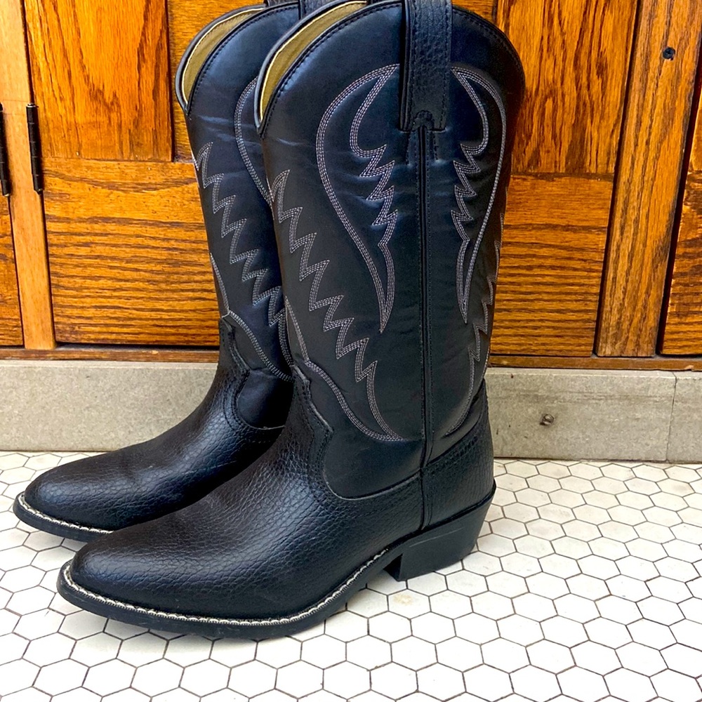 Trivette black cowboy boots